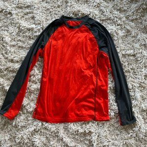 Men's size large REI base layer